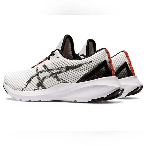 ASICS Versablast White and Black Womens Running Gym Lace Up Sneakers Size 10 - Picture 4 of 9